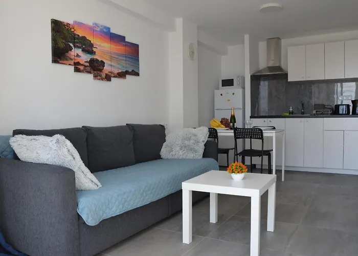 דירה Apts Provima Mallorca בנידורם