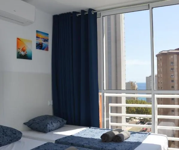 Apts Provima Mallorca בנידורם